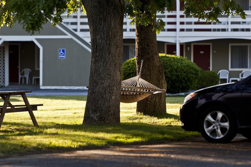 Ocean Park Inn Cape Cod Eastham Exterior foto